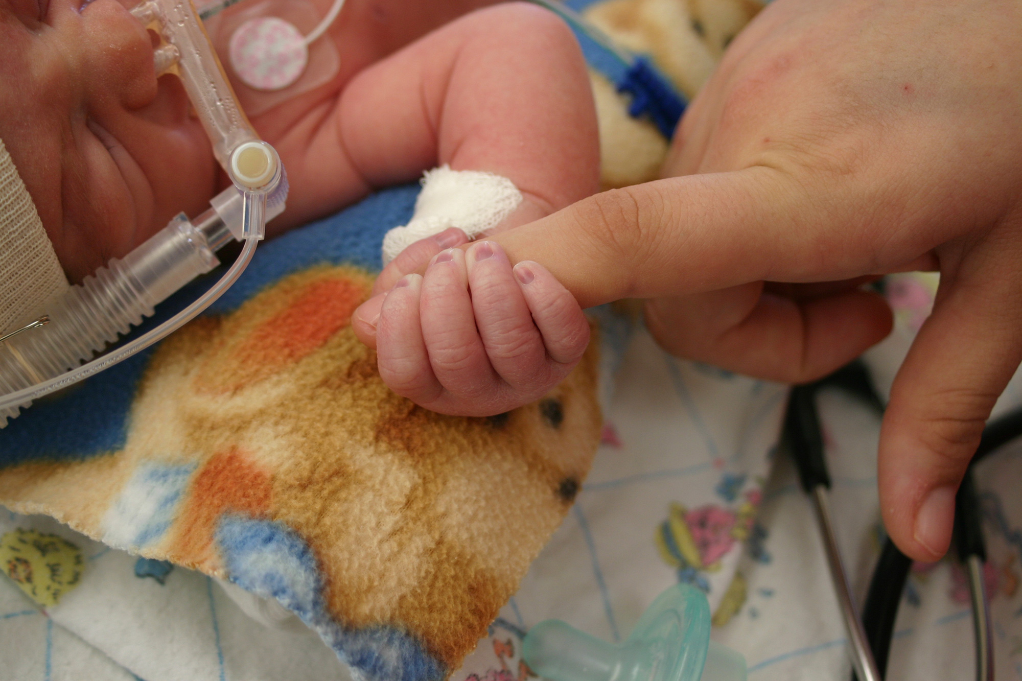 Healing After a NICU Stay: Emotional Support for Parents Processing Trauma