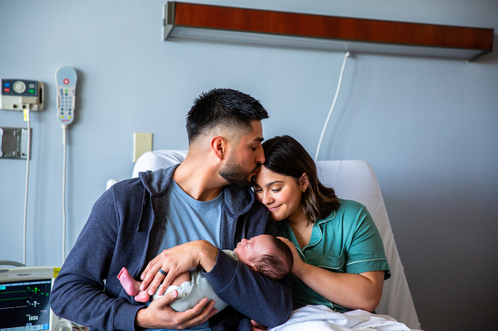 Strengthening the Couple Connection in the Fourth Trimester and Beyond