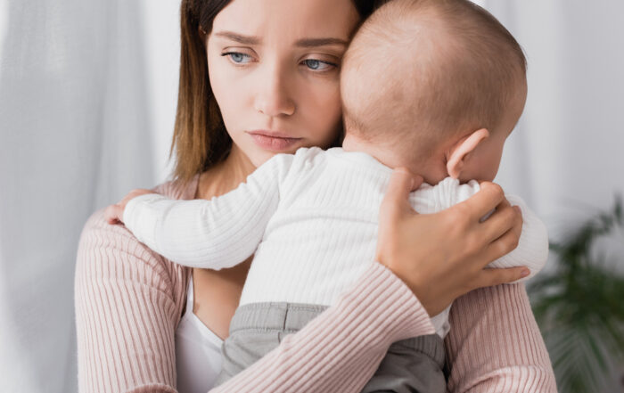 Scary Thoughts After Having a Baby: Understanding Postpartum Intrusive Thoughts